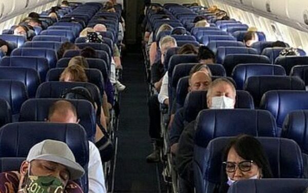 Pilots suing over Mask Mandate, saying mask wearing is making it dangerous to fly
