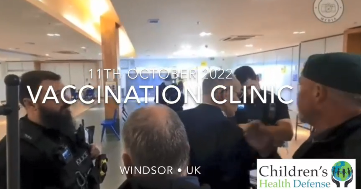 WINDSOR VACCINE CLINIC STEVE FORSYTH OCT 11 2022