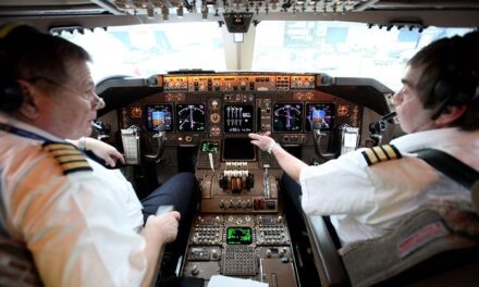 Billionaires requesting ‘unvaccinated pilots’ for private jets (Video)