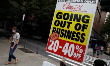 Small Businesses File for Bankruptcy at Record Pace, Surpassing COVID Crash