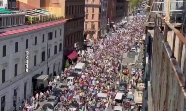 Rome: Thousands Protest EU’s Rearmament Plan