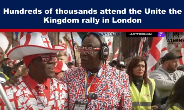 Hundreds of thousands attend the Unite the Kingdom rally in London