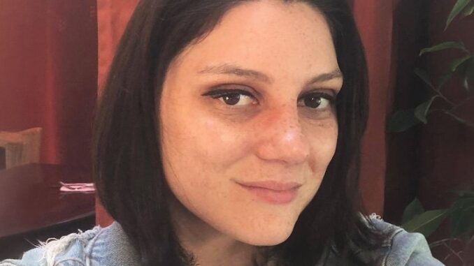 UFO-scientist-678x381